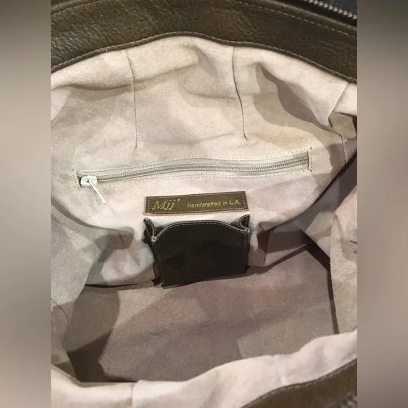 Max Leather - Picture 7 of 8